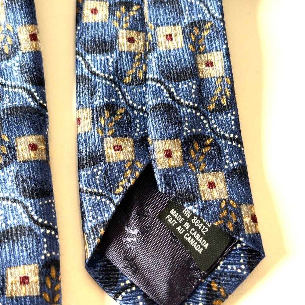 Vintage Christian Dior Silk Tie | Blue Patterned Designer Necktie - Picture 3 of 7